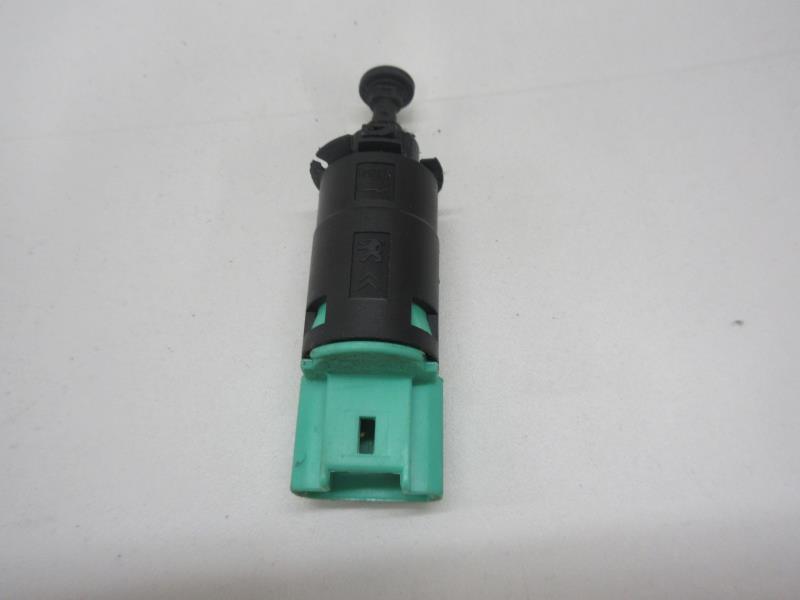 Contattore luce stop PEUGEOT 308 1 SW PHASE 1 BREAK Diésel - 1