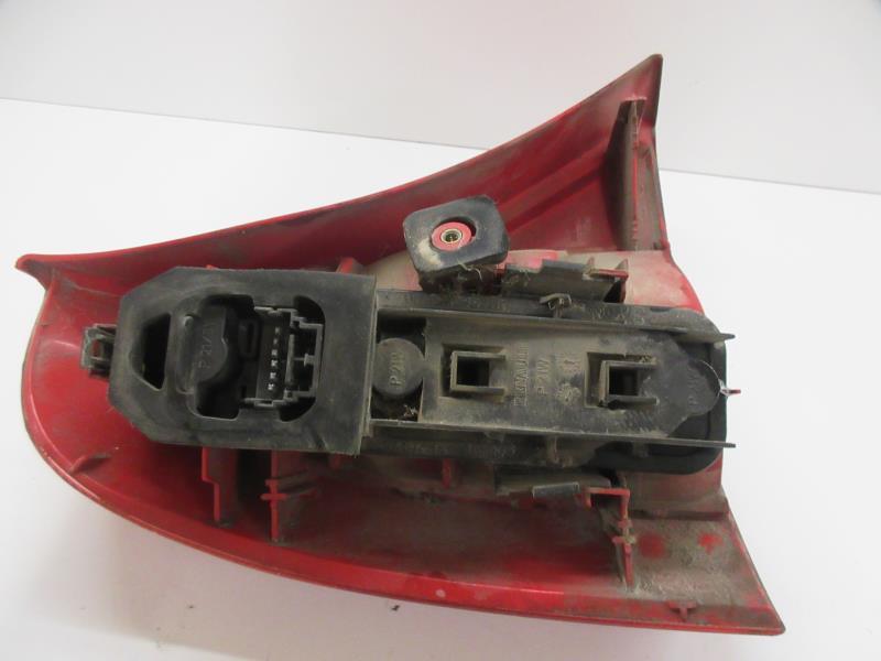 Fanale posteriore principale destro (luci) RENAULT CLIO 2 PHASE 1 Gasolina - 1