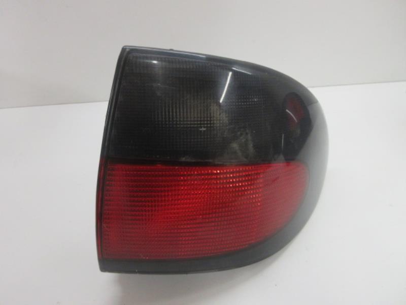Fanale posteriore principale destro (luci) RENAULT MEGANE 1 PHASE 1 Diésel - 1