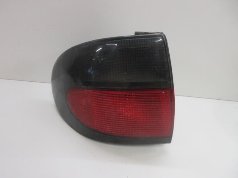 Fanale posteriore principale sinistro (luci) RENAULT MEGANE 1 PHASE 1 Diésel - 1