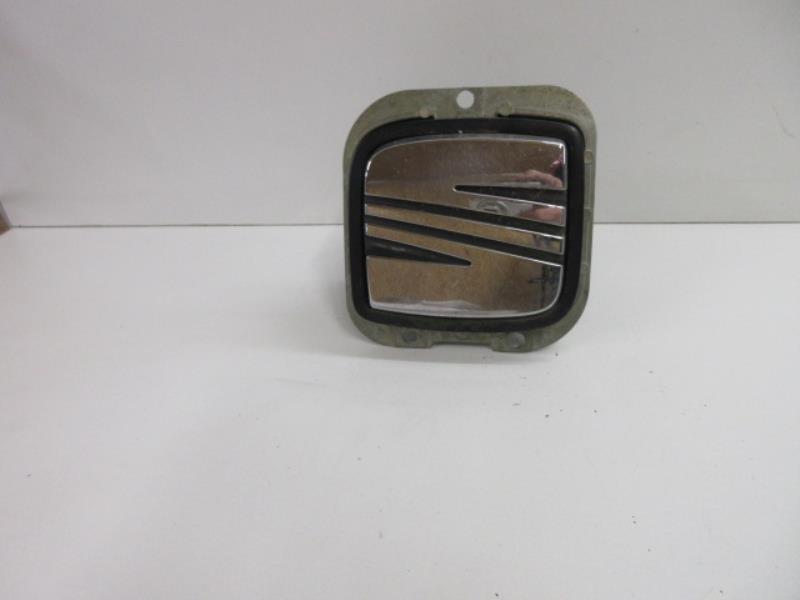 Attuatore serratura portellone posteriore SEAT LEON 1 Diésel - 1