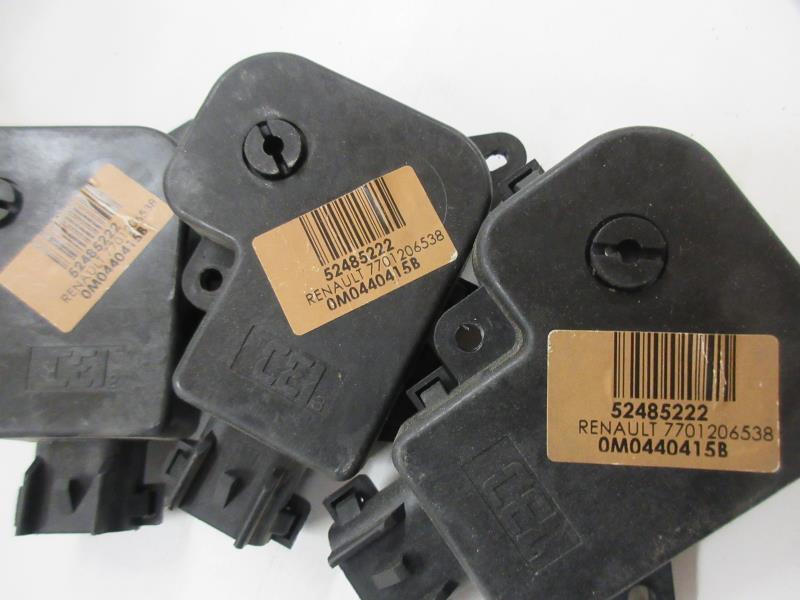 Robinet de chauffage RENAULT LAGUNA 2 PHASE 1 Essence - 1