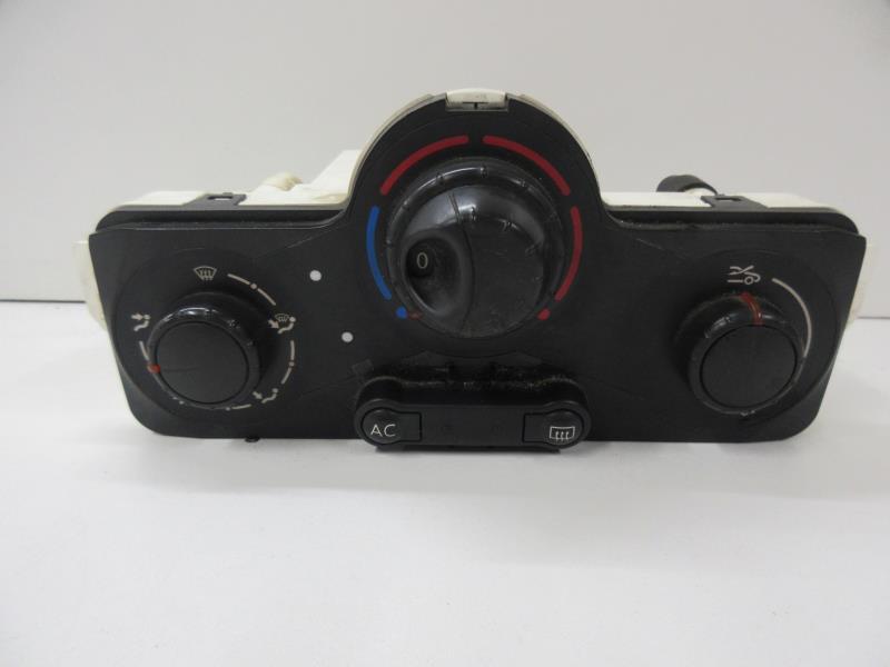 Commande chauffage RENAULT CLIO 3 PHASE 1 Diesel - 1