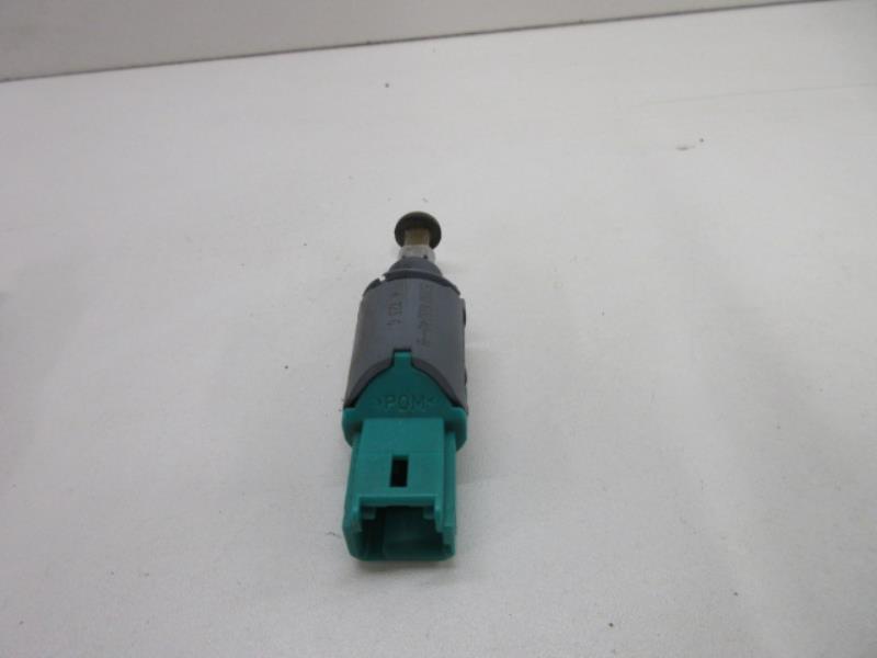 Contattore luce stop RENAULT TWINGO 1 PHASE 3 Gasolina - 1
