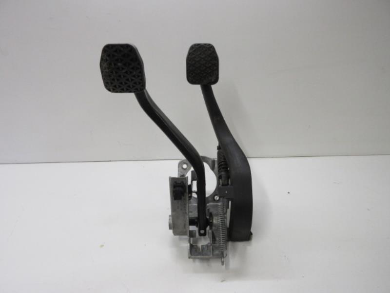 Pedalier BMW SERIE 1 E81 Diesel - 1