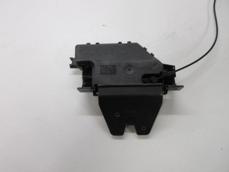 Serrure de coffre BMW SERIE 1 E81 Diesel - 1