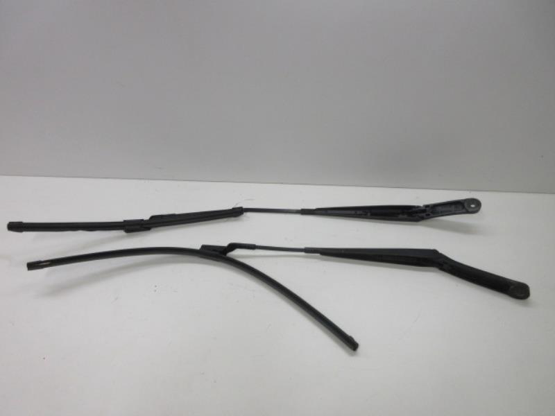 Braccio tergicristallo anteriore VOLKSWAGEN GOLF 7 PHASE 1 Diésel - 1