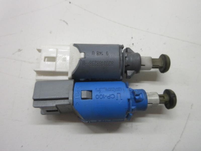 Contattore luce stop RENAULT KANGOO 2 PHASE 1 Diésel - 1