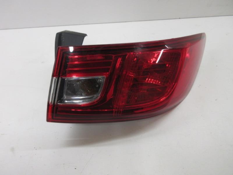 Fanale posteriore principale destro (luci) RENAULT CLIO 4 PHASE 2 Diésel - 1