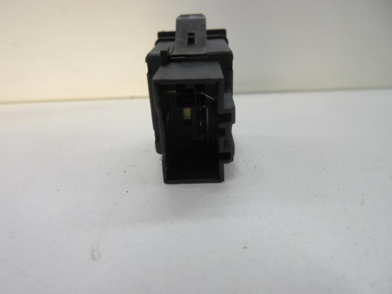 Comando sbrinatore lunotto posteriore VOLKSWAGEN POLO 4 PHASE 1 Gasolina - 1