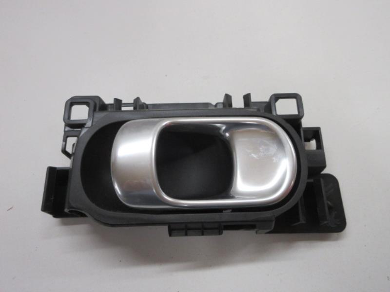 Maniglia interna posteriore sinistra CITROEN C4 CACTUS Diésel - 1