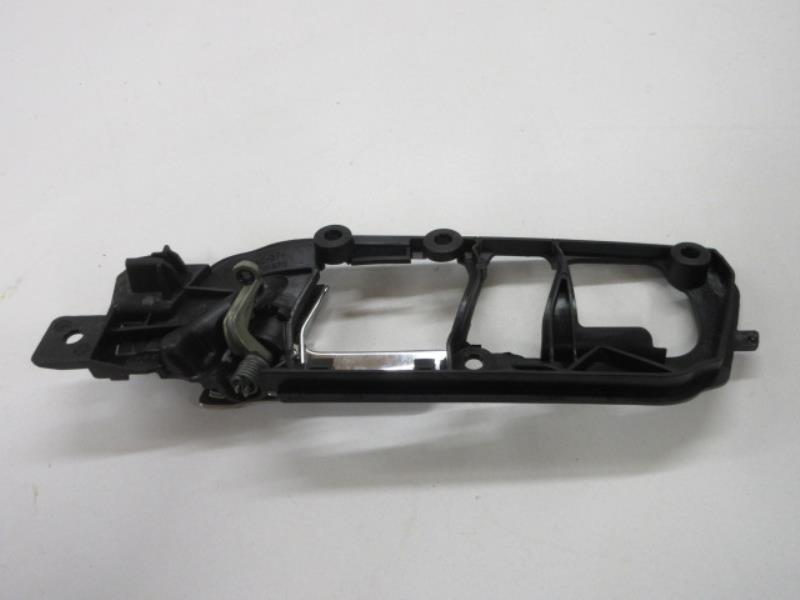 Maniglia interna anteriore destra VOLKSWAGEN POLO 4 PHASE 1 Gasolina - 1