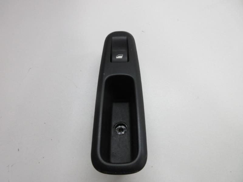Interruttore lavacristalli posteriore sinistro PEUGEOT 3008 1 PHASE 1 Diésel/Híbrido - 1