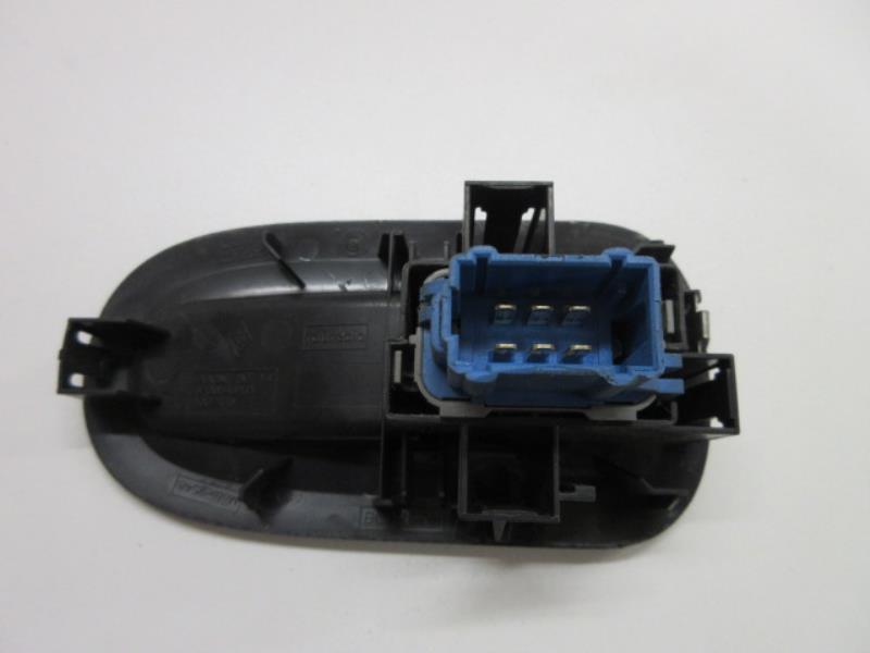 Interruttore lavacristalli anteriore destro RENAULT KANGOO 2 PHASE 1 Diésel - 1