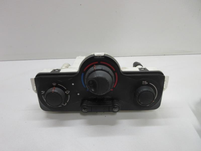 Commande chauffage RENAULT CLIO 3 PHASE 1 Diesel - 1