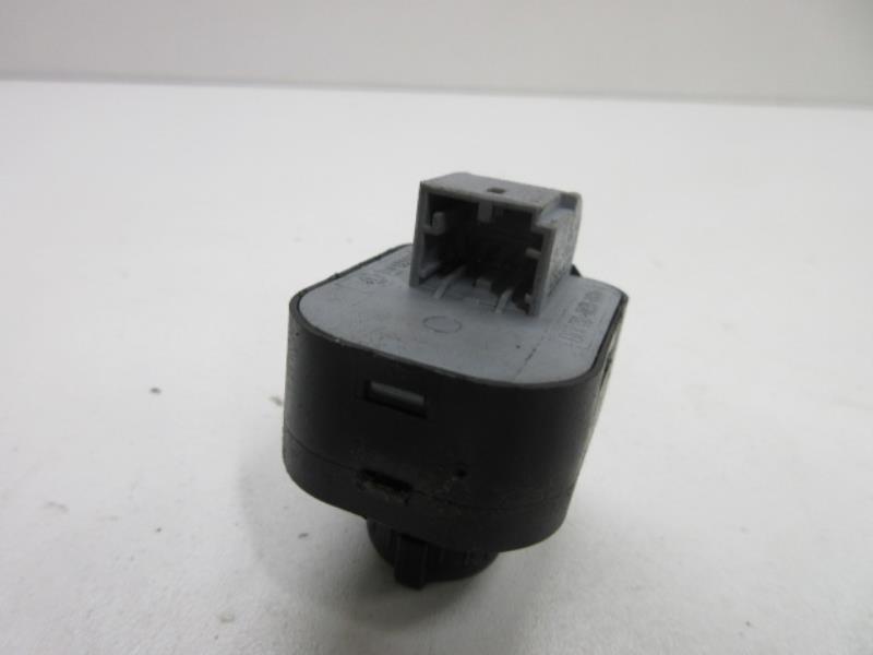 Commande retroviseurs AUDI A3 2 SPORTBACK PHASE 1 Diesel - 1