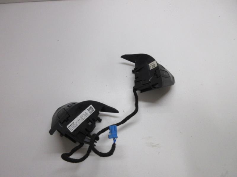 Commande autoradio PEUGEOT 208 1 PHASE 2 Diesel - 1