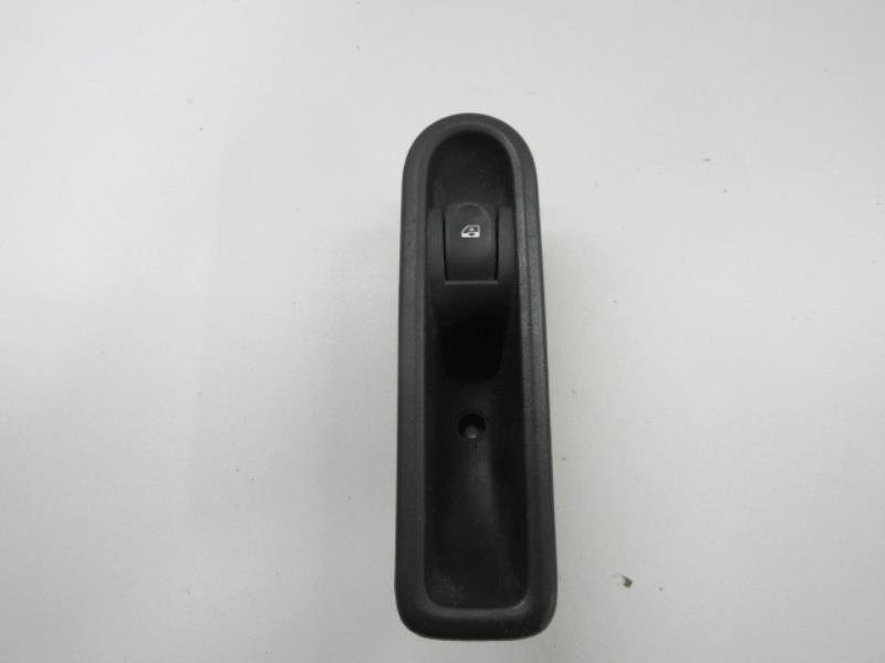 Interruttore lavacristalli posteriore sinistro RENAULT CLIO 3 PHASE 1 BREAK Diésel - 1