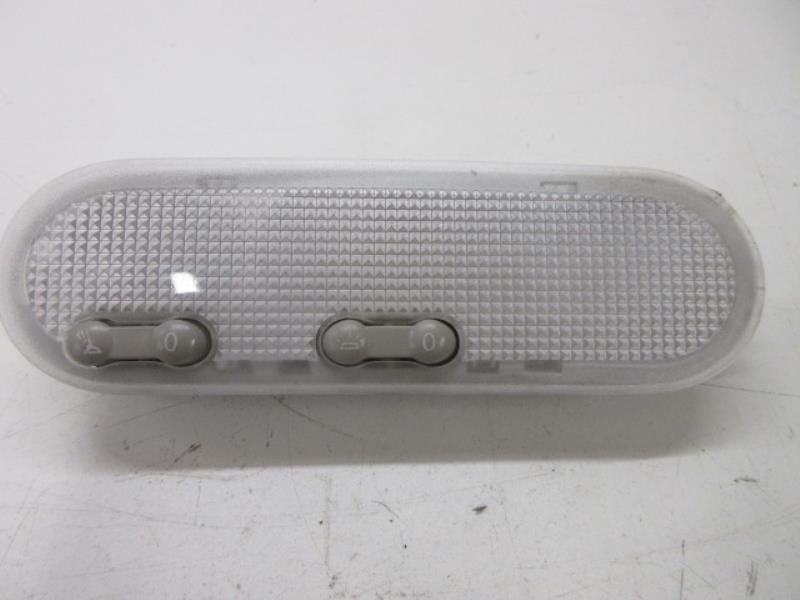 Eclairage de plafonnier RENAULT CLIO 3 PHASE 1 Diesel - 1