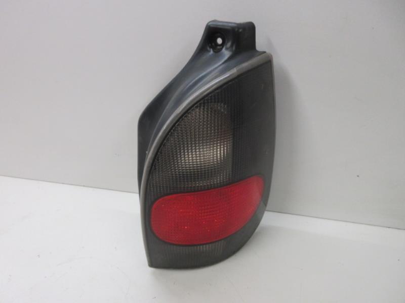 Fanale posteriore principale destro (luci) RENAULT GRAND ESPACE 3 Gasolina - 1