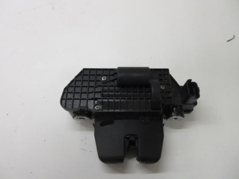 Serrure de coffre CITROEN C3 2 PHASE 1 Diesel - 1