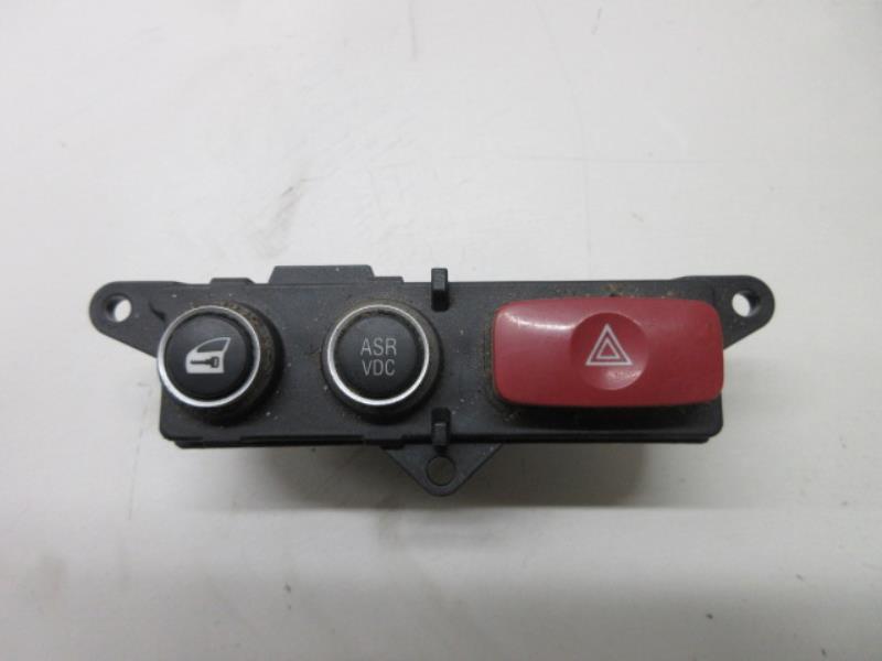 Bouton de warning ALFA ROMEO 159 Diesel - 1