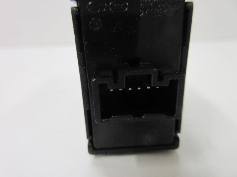 Bouton de warning KIA RIO 3 PHASE 1 Diesel - 1