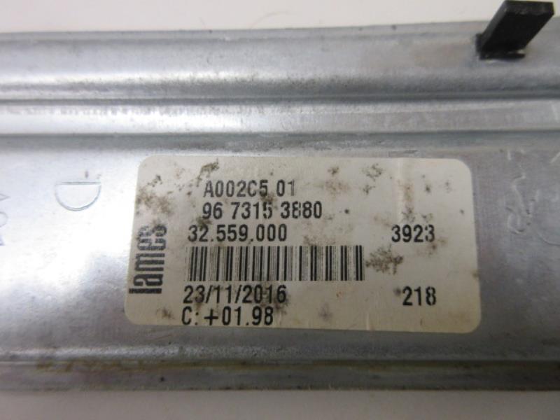 Alzacristalli manuale posteriore destro PEUGEOT 208 1 PHASE 2 Diésel - 1