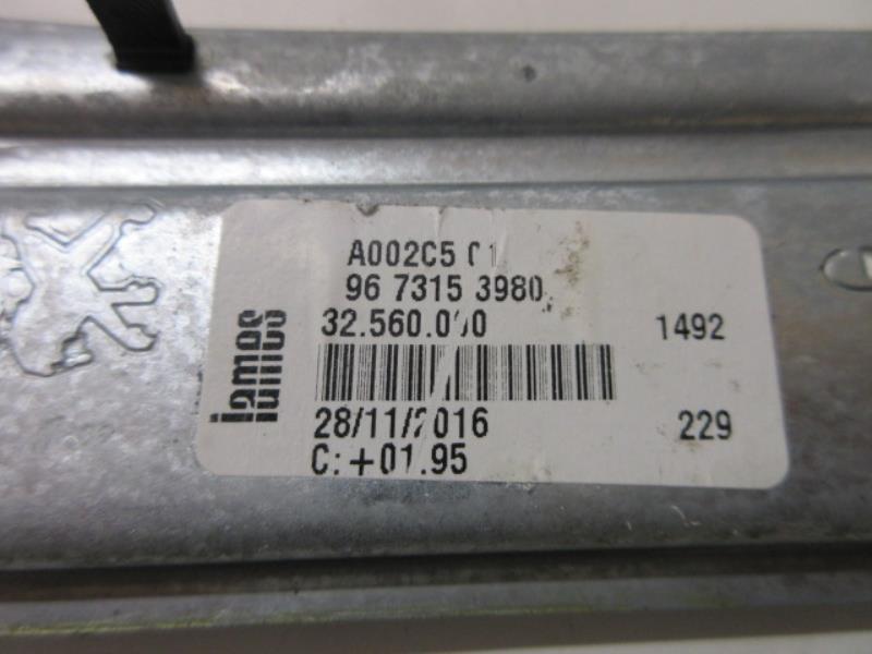 Alzacristalli manuale posteriore sinistro PEUGEOT 208 1 PHASE 2 Diésel - 1