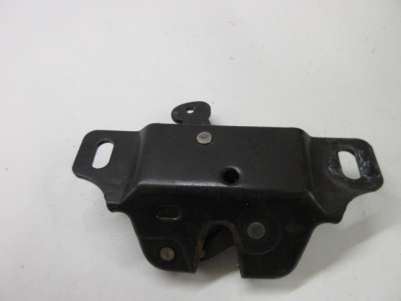 Serrure de coffre PEUGEOT 306 PHASE 1 Essence - 1