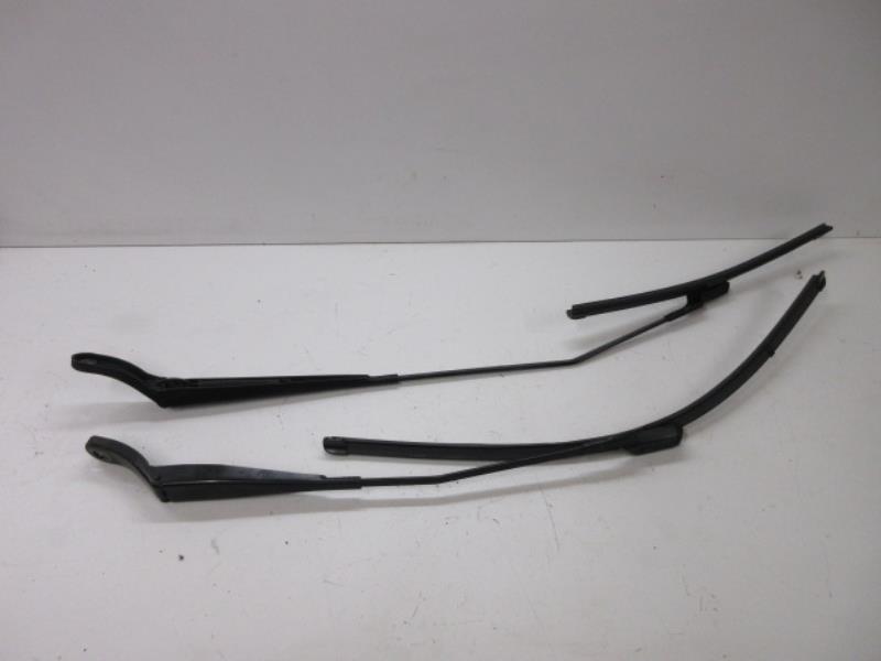 Braccio tergicristallo anteriore PEUGEOT 208 1 PHASE 1 Diésel - 1