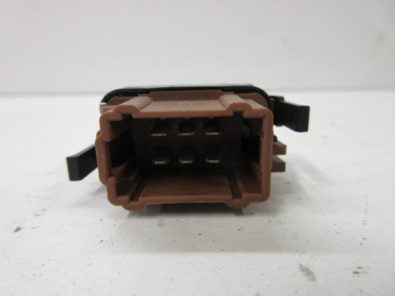 Commande degivrage lunette arriere RENAULT CLIO 2 PHASE 2 Diesel - 1