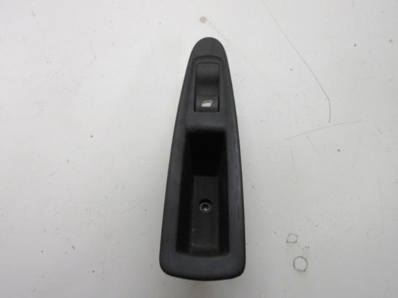 Interruttore lavacristalli posteriore sinistro CITROEN C4 1 PHASE 1 Diésel - 1