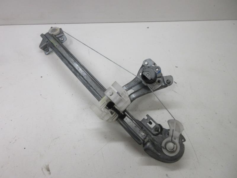Alzacristalli manuale posteriore destro PEUGEOT 206 PHASE 1 Diésel - 1