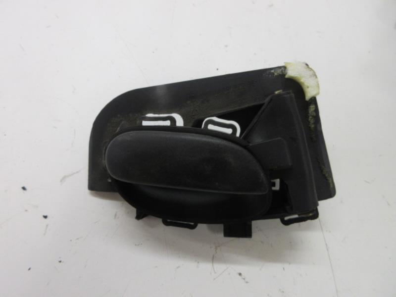 Maniglia interna posteriore sinistra PEUGEOT 206 PHASE 1 Diésel - 1