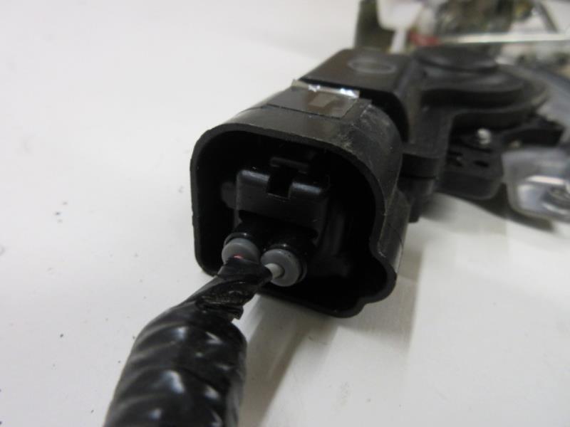 Serrure avant droit TOYOTA AYGO 1 PHASE 3 Essence - 1
