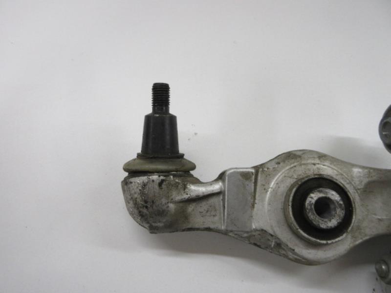 Triangolo inferiore anteriore destro VOLKSWAGEN PASSAT 4 PHASE 1 Diésel - 1