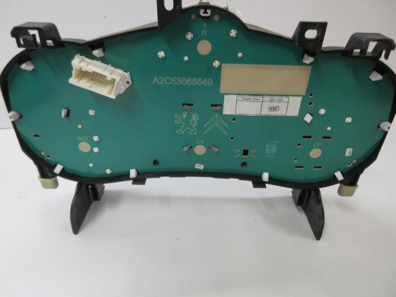 Compteur PEUGEOT 207 PHASE 1 BREAK Diesel - 1