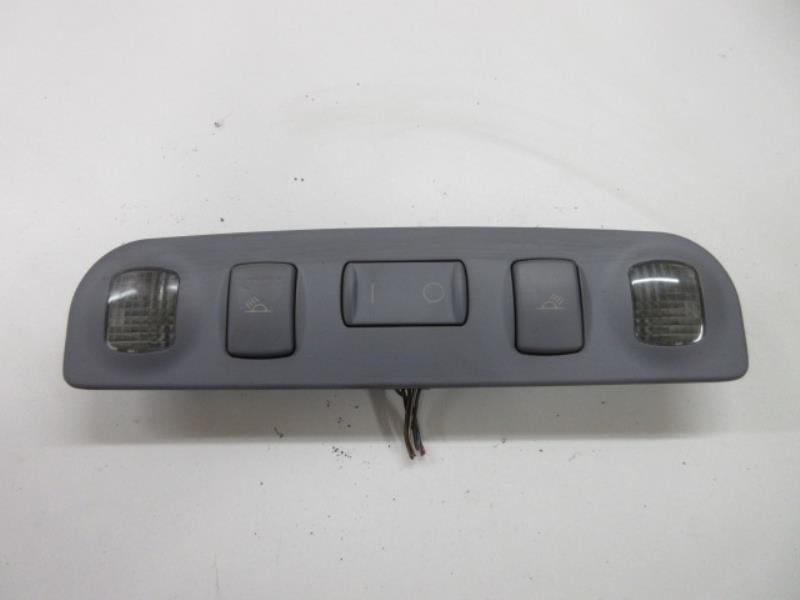 Eclairage de plafonnier AUDI A3 1 PHASE 1 Diesel - 1