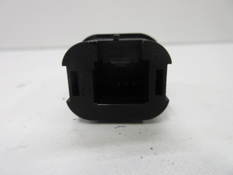 Bouton de warning FORD FOCUS 2 PHASE 1 Diesel - 1