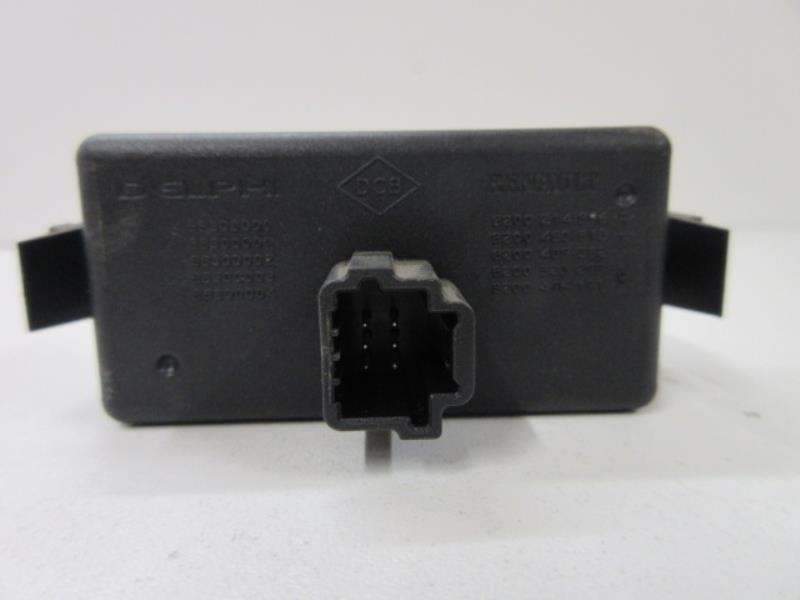 Bouton de warning RENAULT CLIO 3 PHASE 1 Diesel - 1