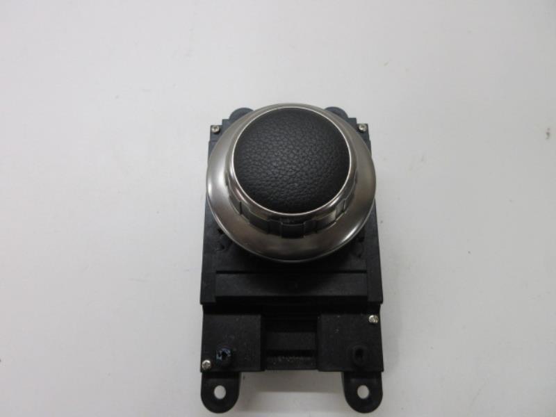 Commande GPS BMW SERIE 5 E60 PHASE 2 Diesel - 1