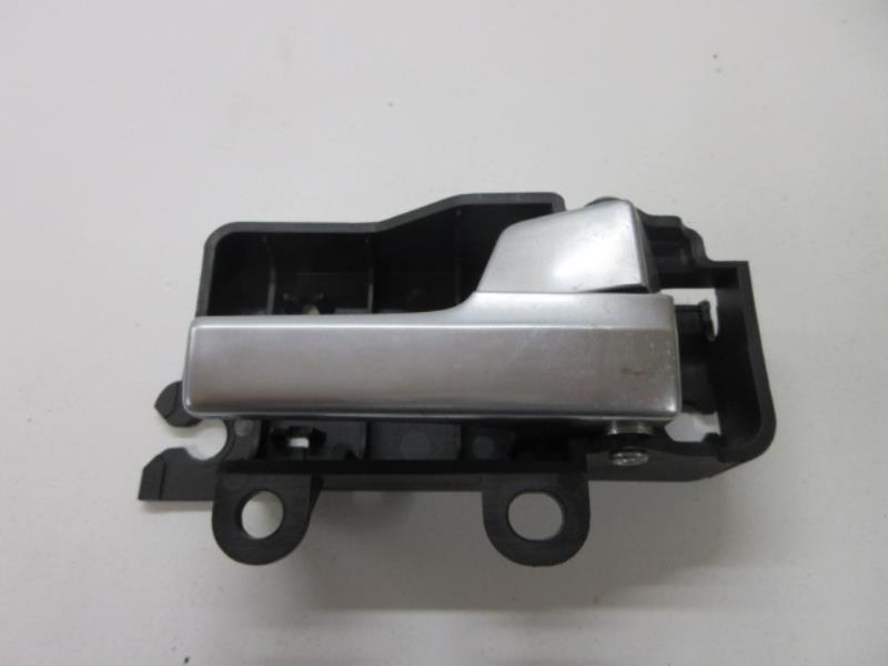 Maniglia interna anteriore destra FORD FOCUS 2 PHASE 1 Diésel - 1
