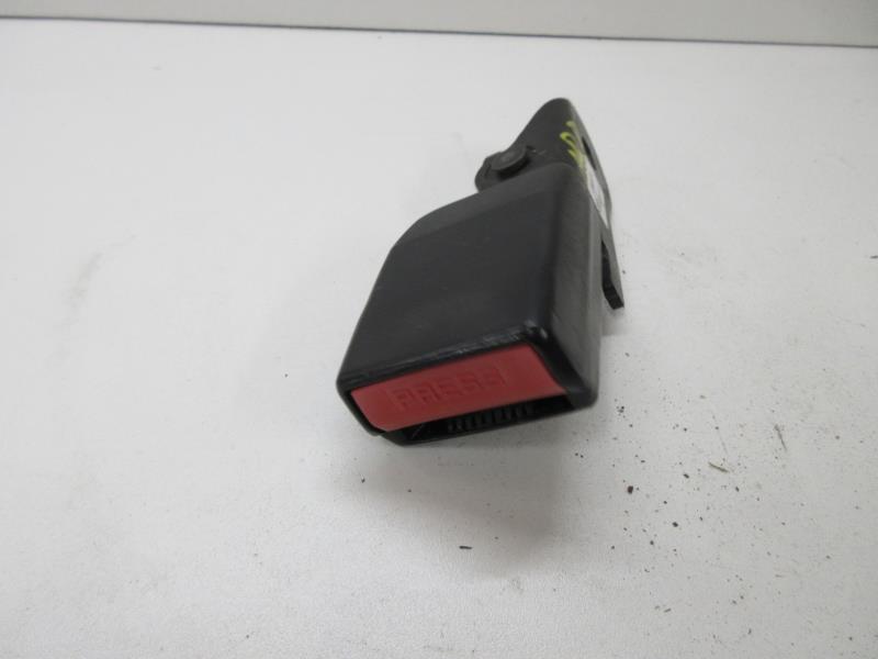 Aggancio cintura sicurezza posteriore destro RENAULT LAGUNA 3 PHASE 1 BREAK Diésel - 1