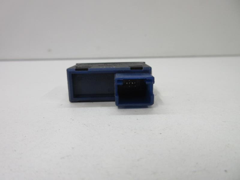 Bouton de coffre BMW SERIE 5 E39 PHASE 2 Diesel - 1