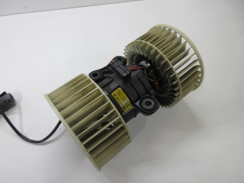 Ventilateur chauffage BMW SERIE 5 E39 PHASE 2 Diesel - 1
