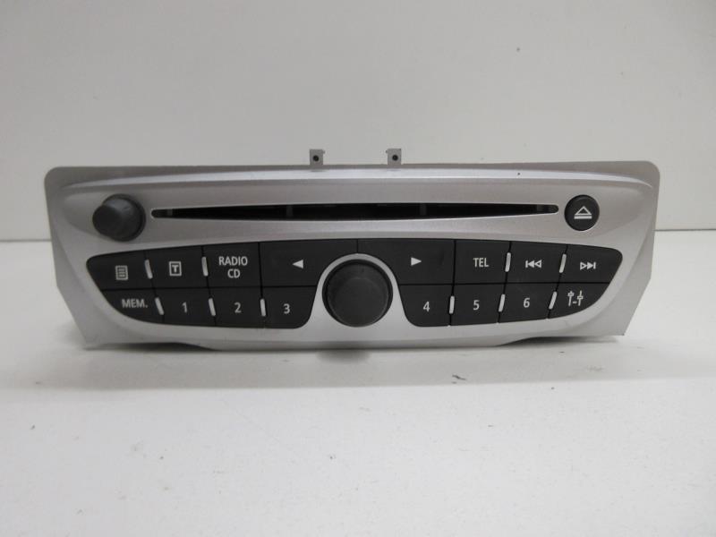 Autoradio originale RENAULT MEGANE 3 PHASE 1 Diésel - 1