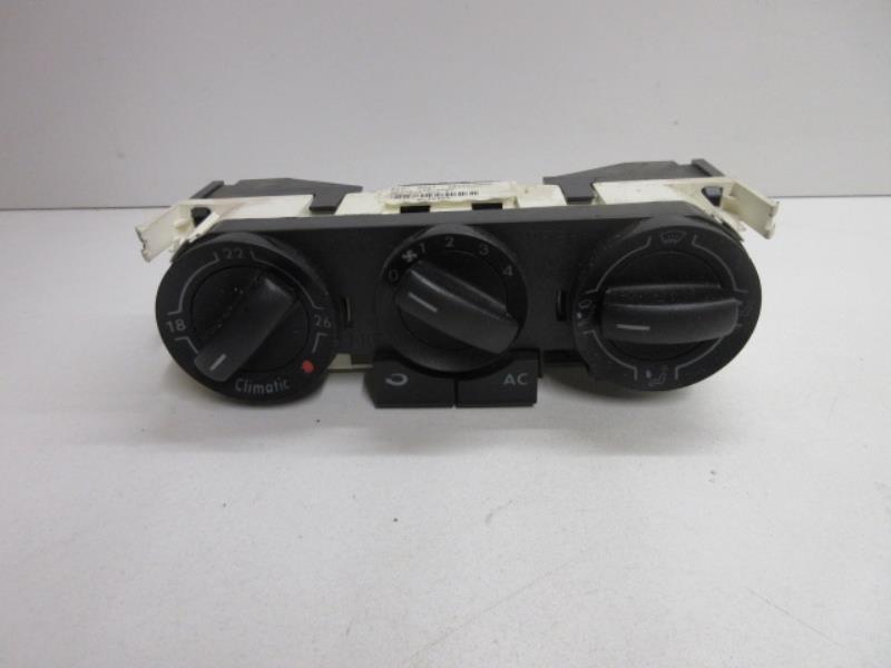 Commande chauffage VOLKSWAGEN FOX Essence - 1
