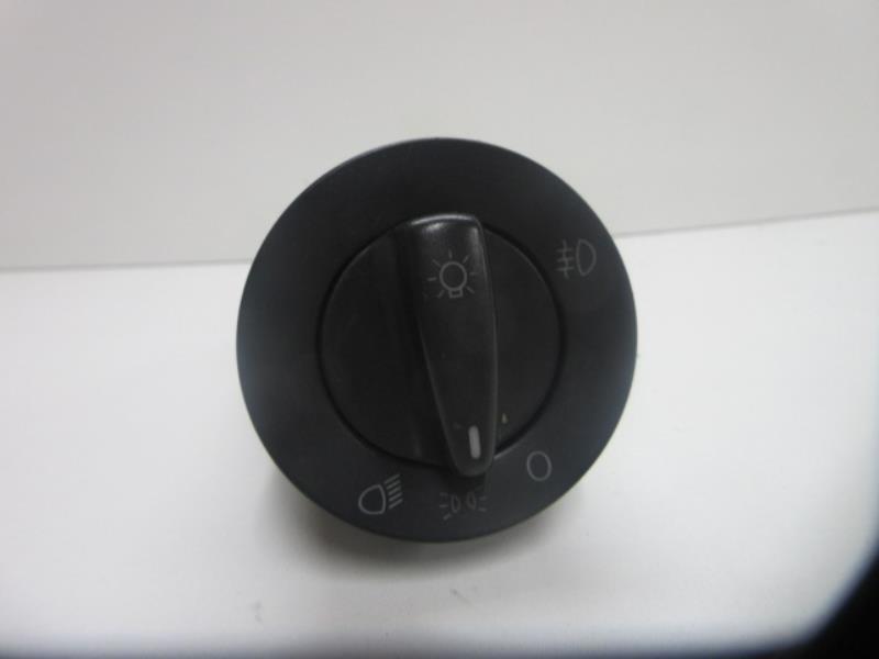 Commande de phare VOLKSWAGEN POLO 3 PHASE 2 Essence - 1