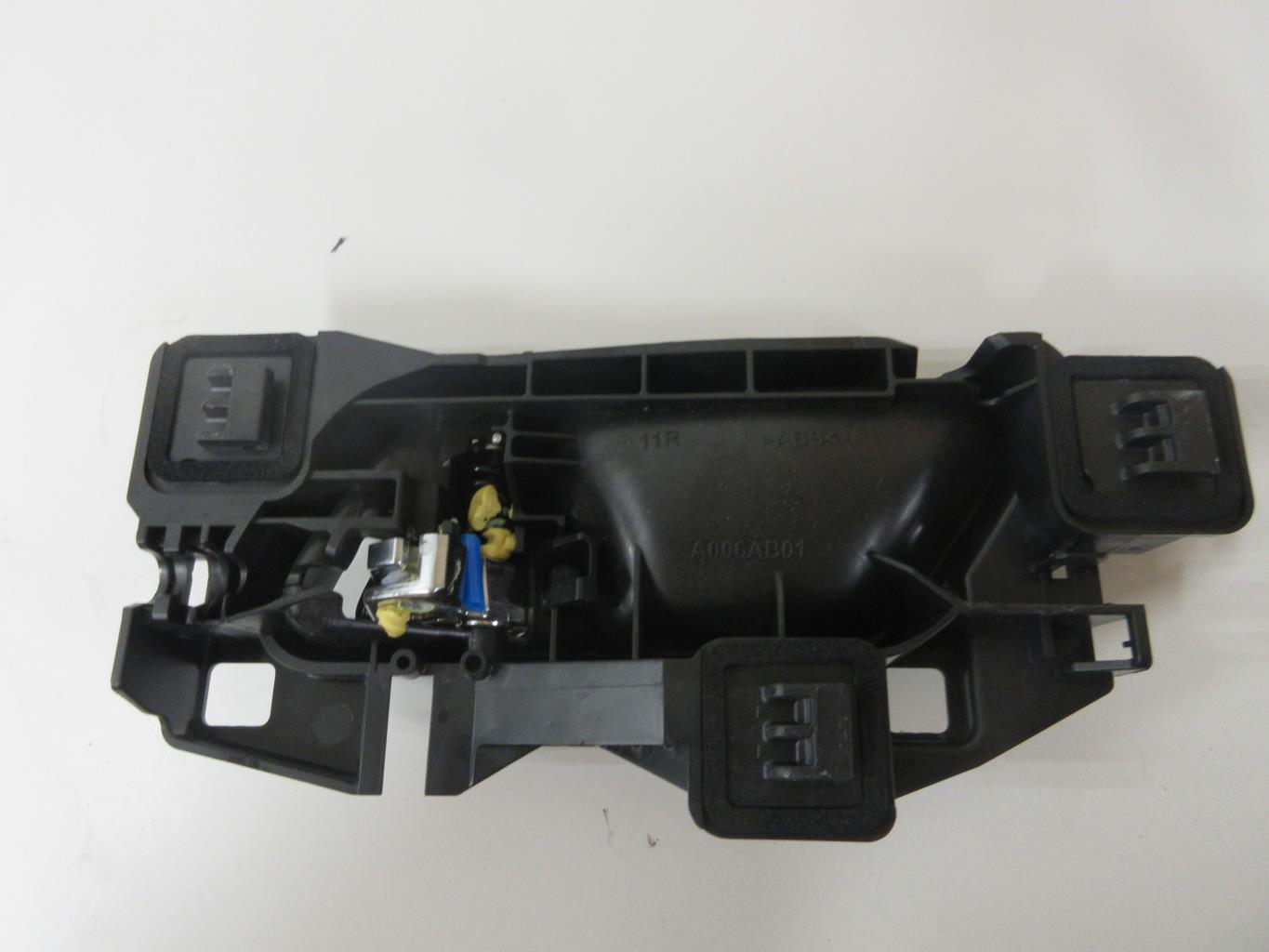 Maniglia interna anteriore destra PEUGEOT 208 2 Gasolina - 1